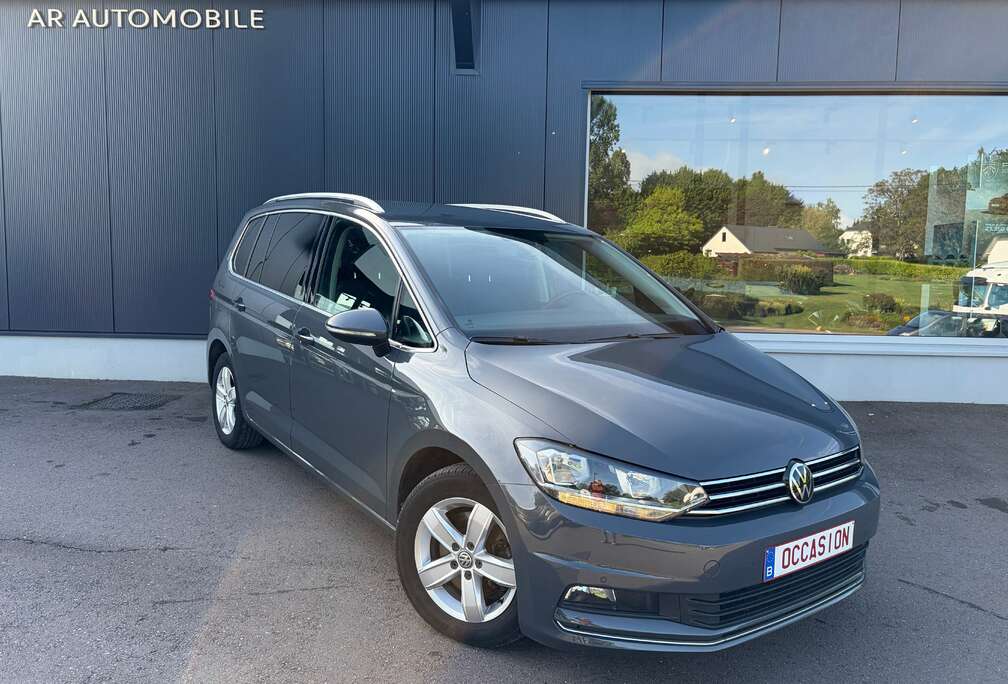 Volkswagen Touran 1.6 TDi SCR Highline DSG