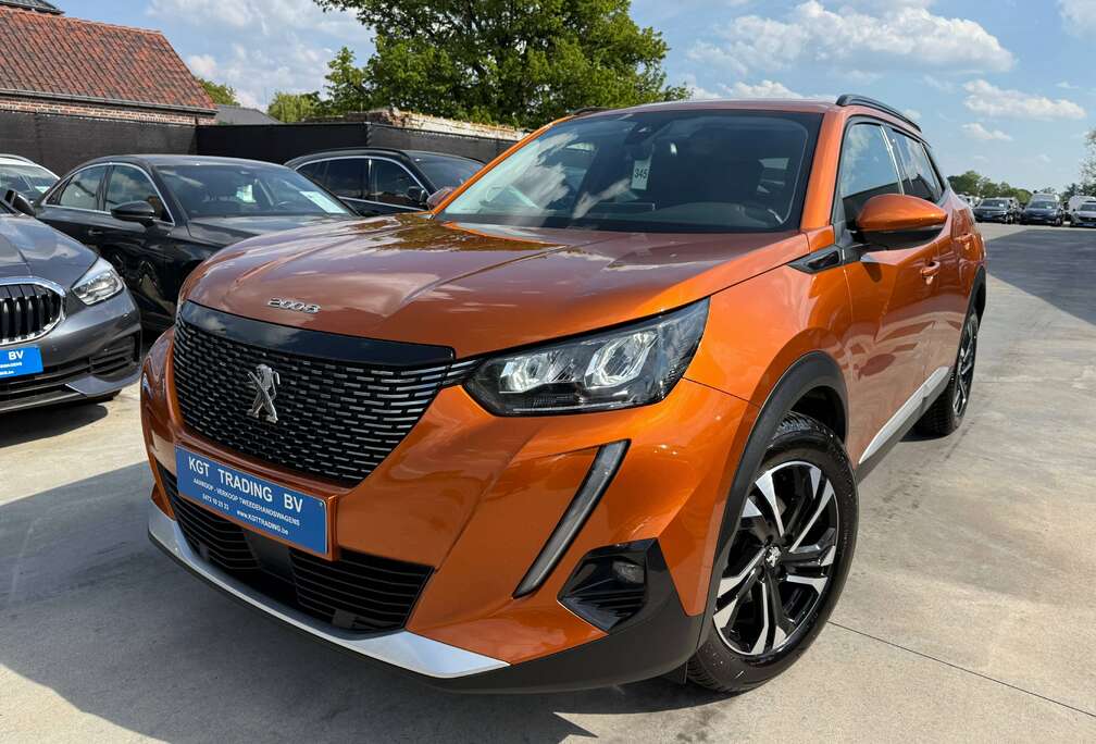 Peugeot 1.2i ALLURE NAVIGATIE LEDER CAMERA CARPLAY FULL LED LANE ASSIST