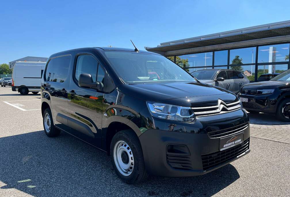Citroen Berlingo bestelwagen 3-zit met houten laadvloer
