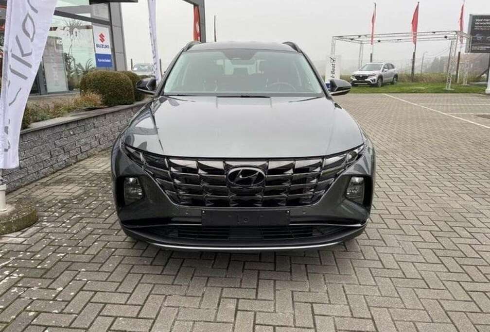 Hyundai T-GDi Feel Comfort 4WD 6AT PHEV