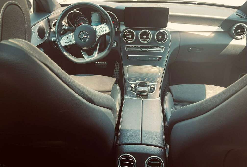 Mercedes-Benz Mercedes C180 AMG Night Edition