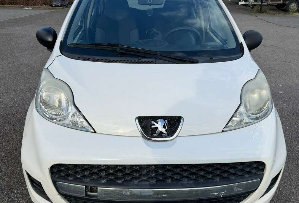 Peugeot 1.0e 12V 68ch BLUE LION Urban