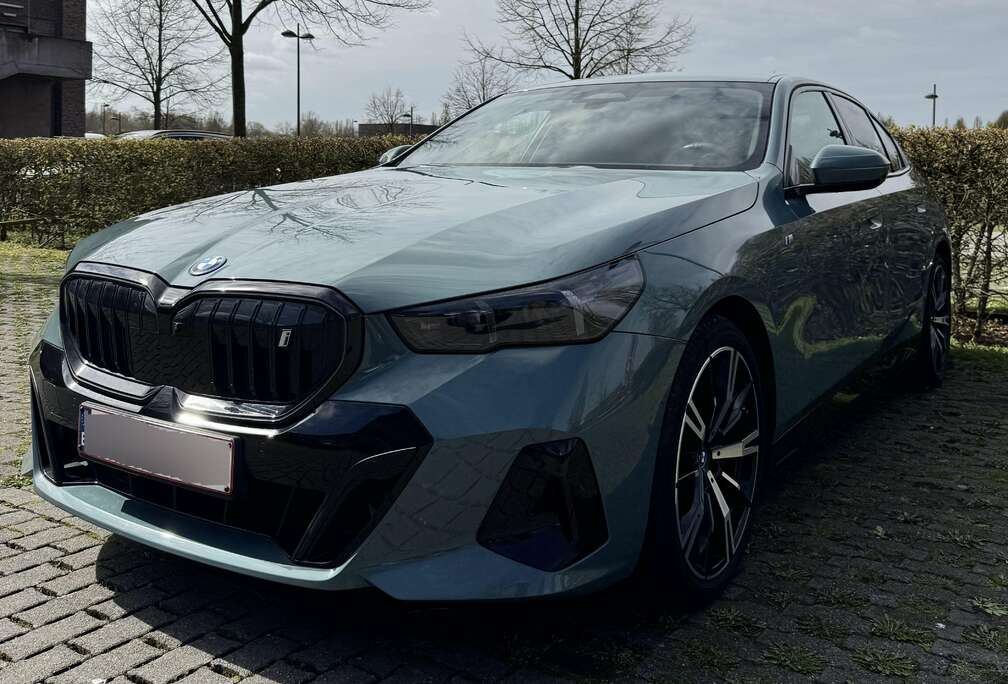 BMW i5 83.9 kW eDrive40