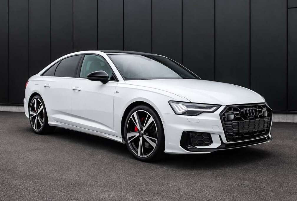 Audi 55 TFSIe S line Edition Competition S tronicPANOLEDKEYLESSAMBIENTADAPTIVECRUISELANEASSISTRSZETELS