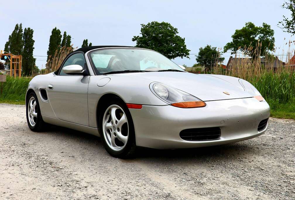 Porsche 2.5i