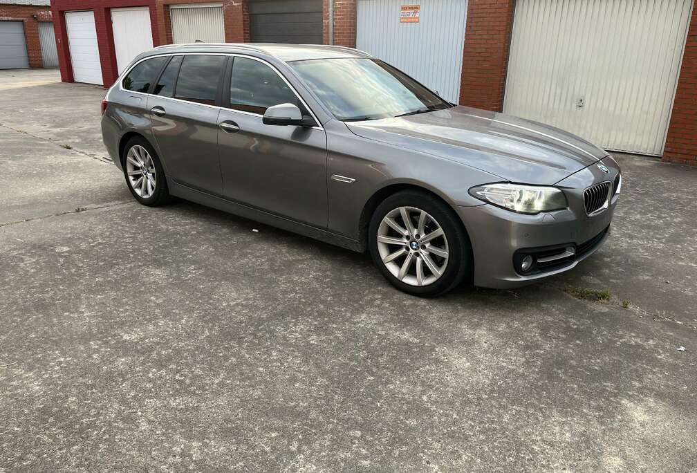 BMW Touring 190pk Automaat  Leder - Euro 6