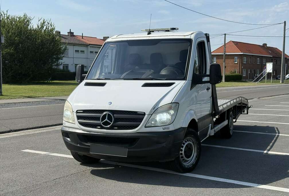Mercedes-Benz 311 2.1 CDI A2