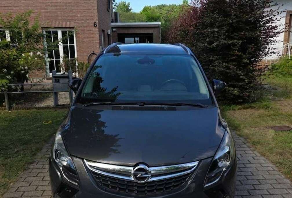 Opel 1.4 Turbo Cosmo