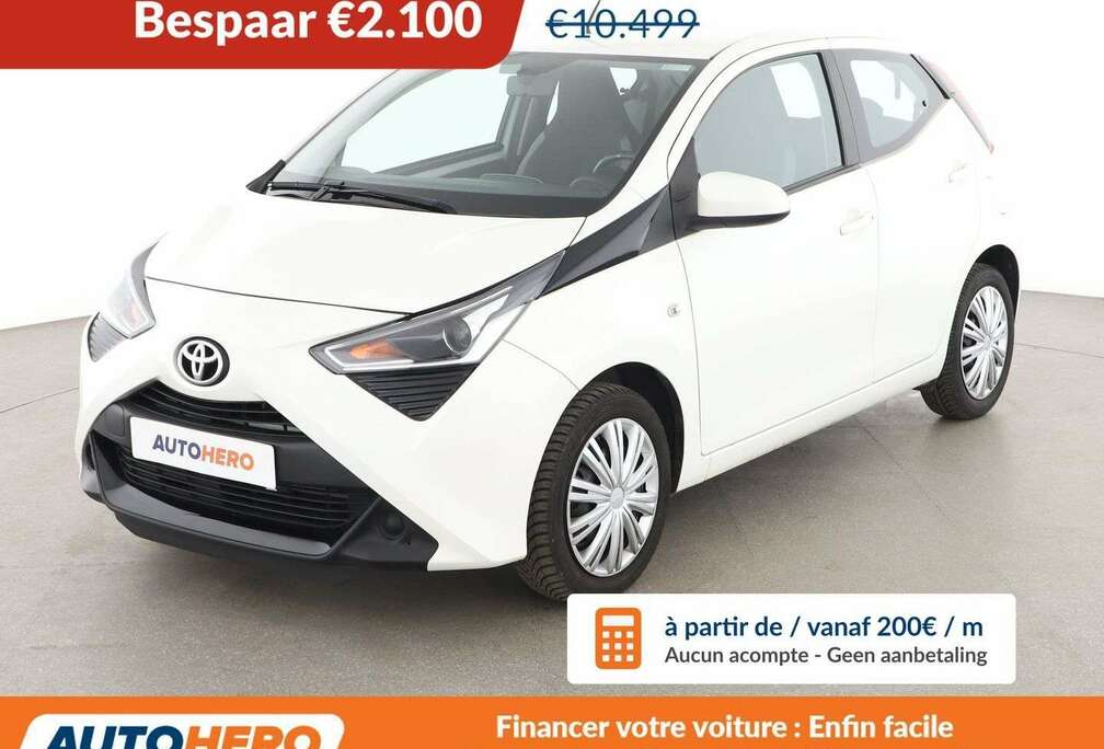 Toyota 1.0 X-Play club