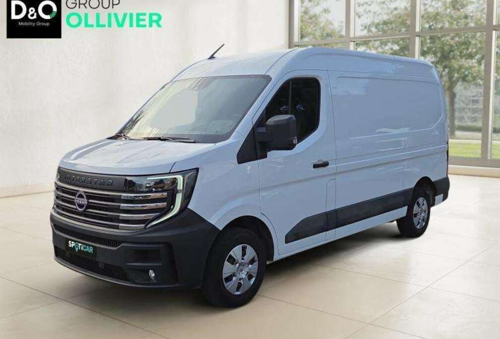 Nissan Interstar