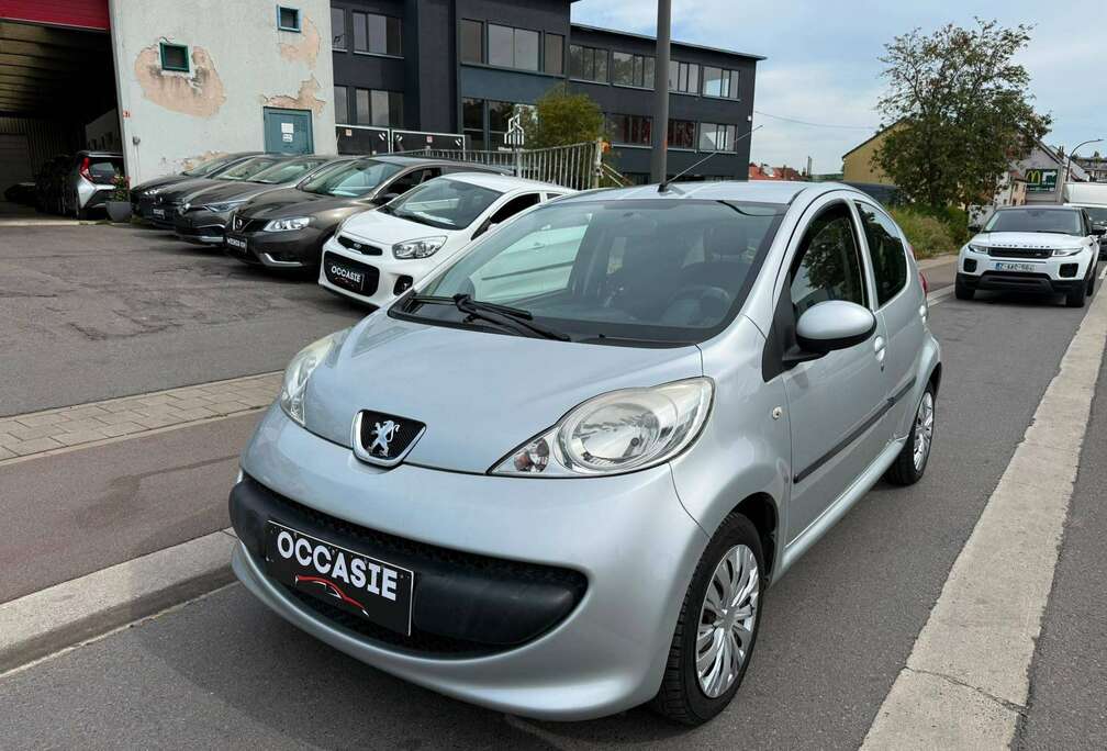 Peugeot 107 1.0i 12v Trendy 2Tronic**12M GARANTIE**