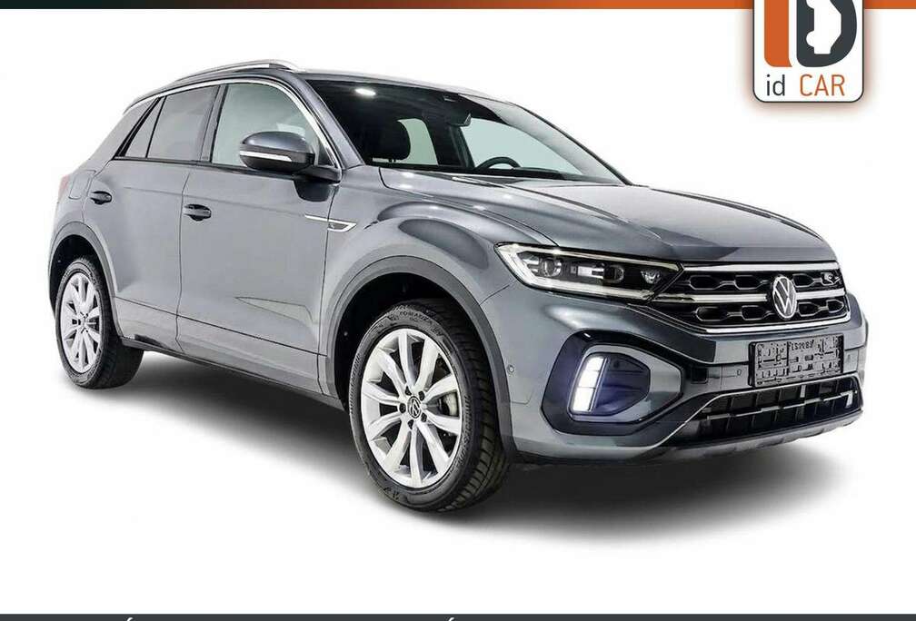 Volkswagen 1.5 TSI 150 DSG R-LINE LED ACC CARPLAY CAMERA JA18