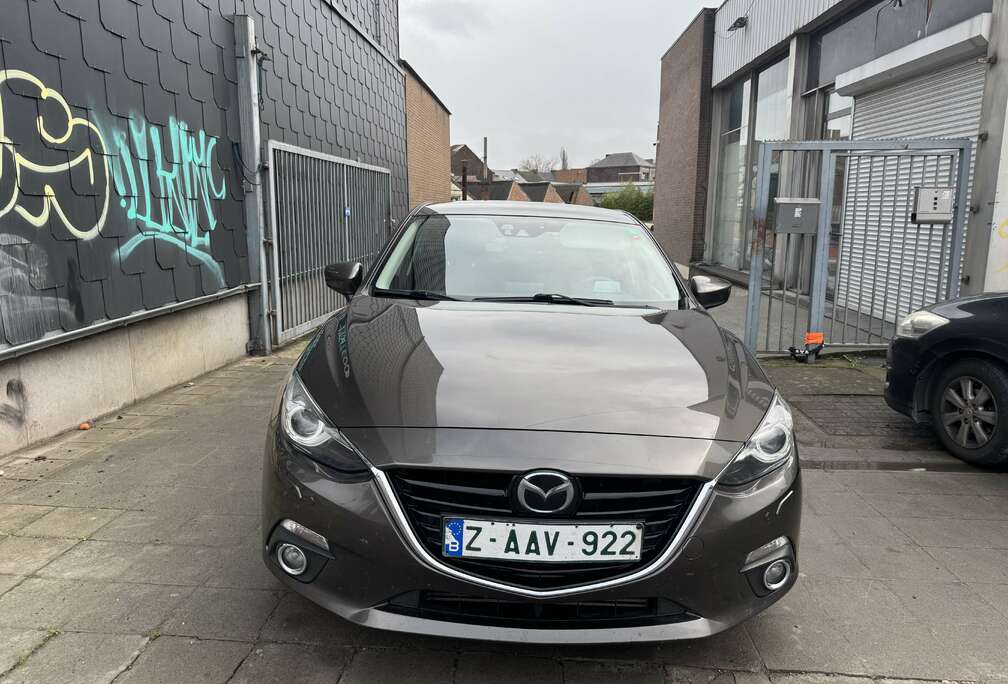 Mazda 3 2.2 D Sense
