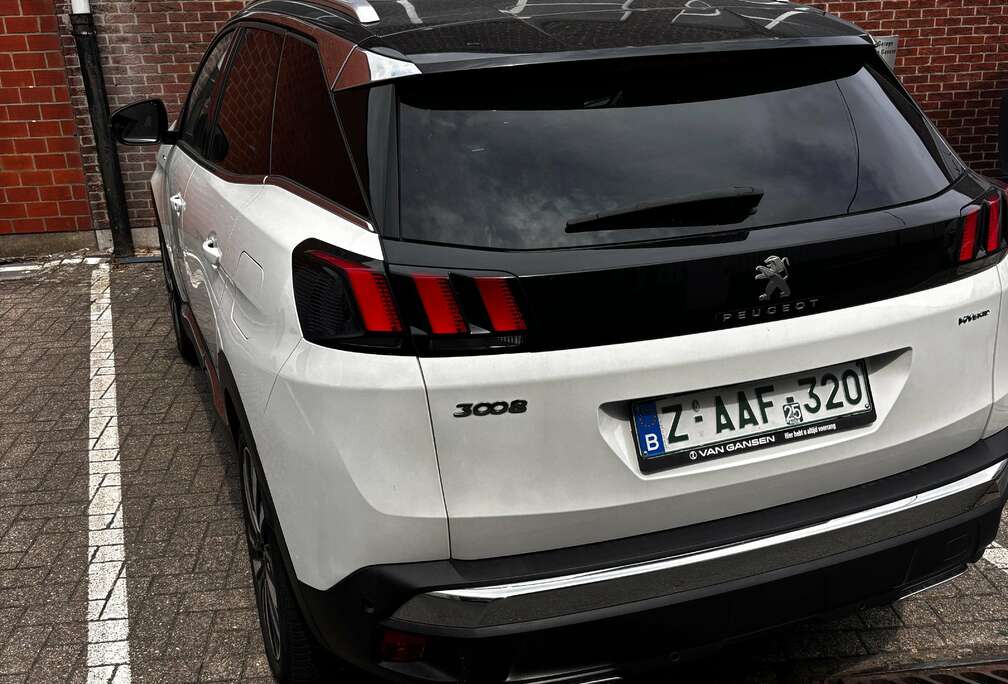 Peugeot 3008 Hybrid4 300 e-EAT8 GT