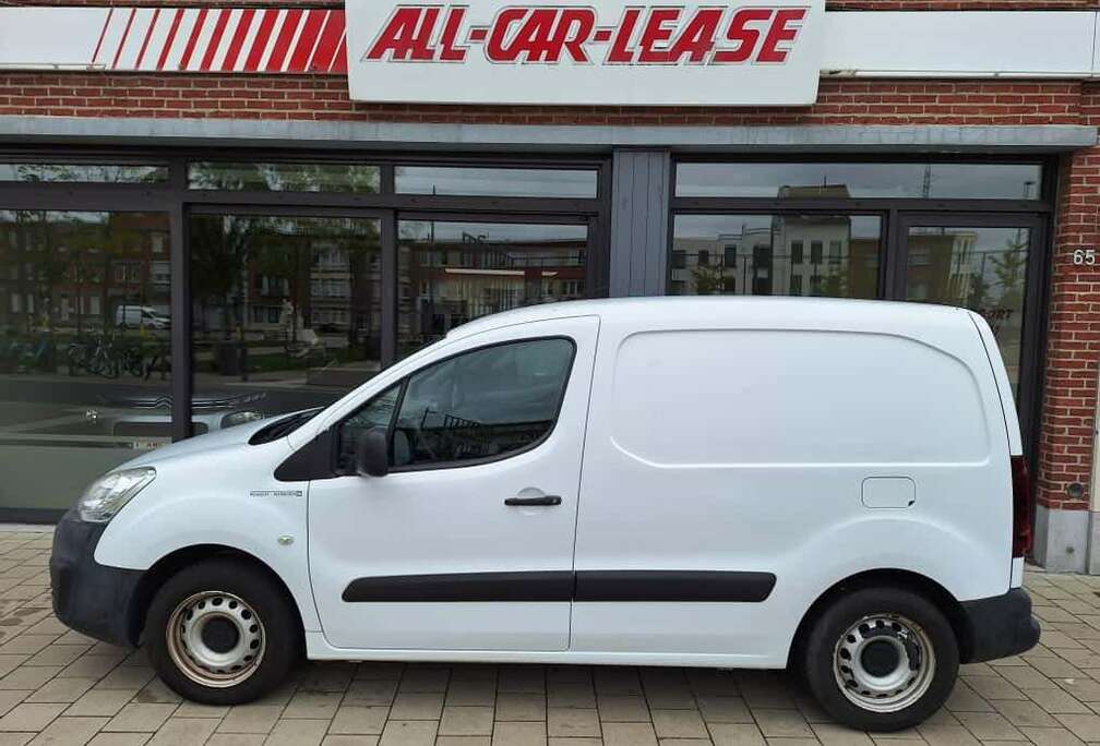 Peugeot 120 L1H1 1.6 BlueHDi Premium Pack