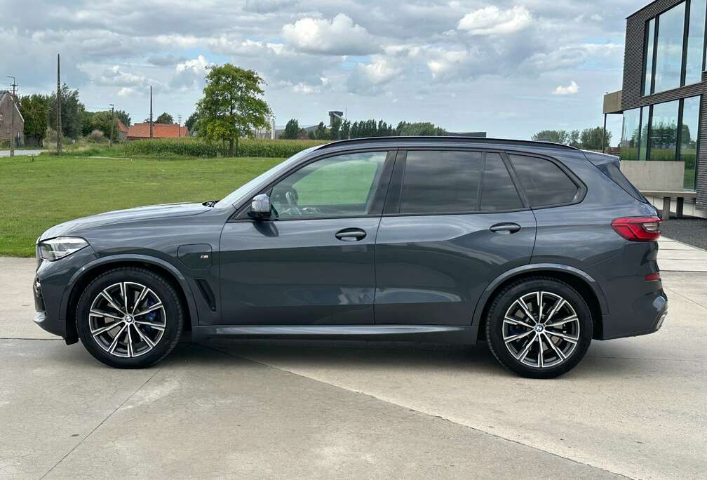 BMW X5 xDrive45e