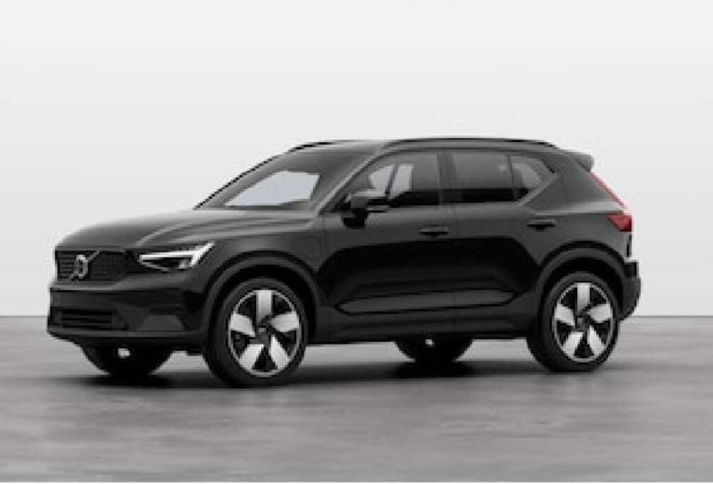 Volvo T4 Recharge DKG Plus Dark