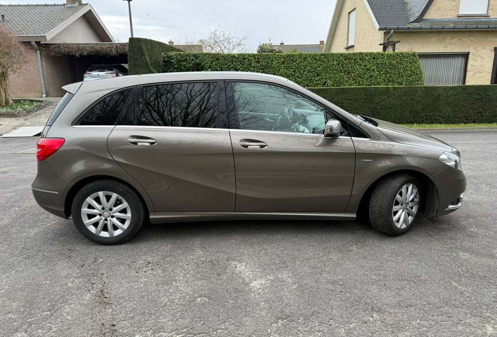 Mercedes-Benz B 180 CDI