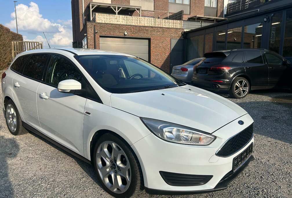 Ford Focus 1.0 EcoBoost/ GARANTIE 12MOIS/ CARPASS/ CT