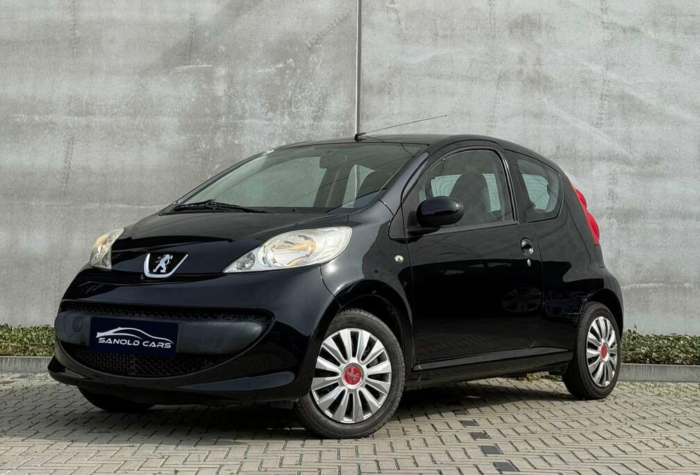 Peugeot 107 Filou 1.0i* Automatique* Airco