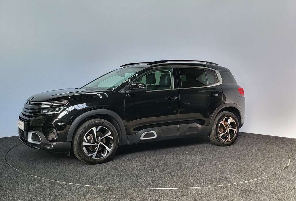 Citroen 1.2 PT  Automaat  2022  75.067 km  Led  Keyless  Pano