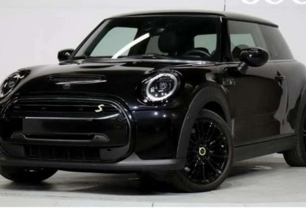 MINI Full Black Edition