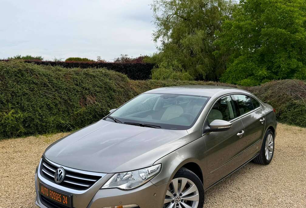 Volkswagen Passat CC 1.8 TSI 160 CV PACK SPORT GPS CAMERA CUIR SPORT CLIM 70.000 KM  GARANTIE 1 AN