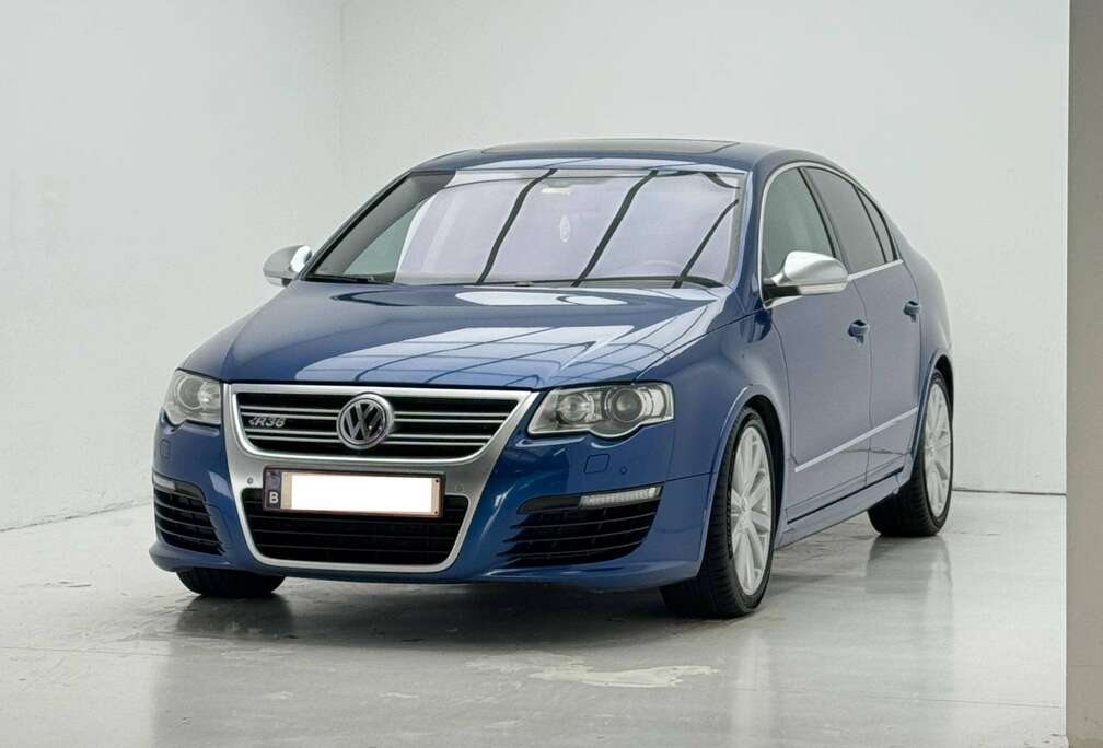 Volkswagen Passat R36 3.6i V6 FSI 4Motion DSG