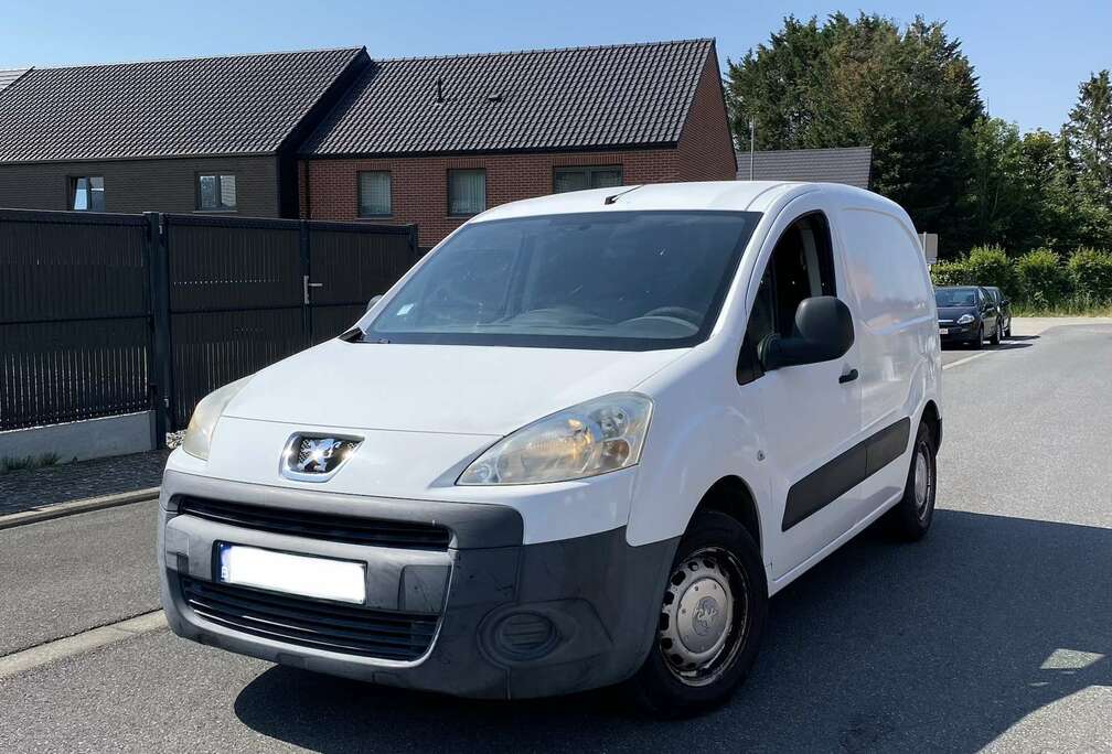 Peugeot 1.6 HDi L1H1 Confort 120