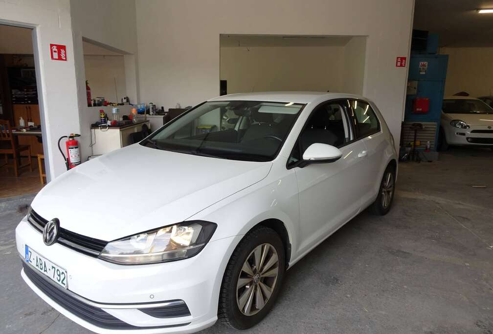Volkswagen Golf 1.0 TSI BMT Comfortline