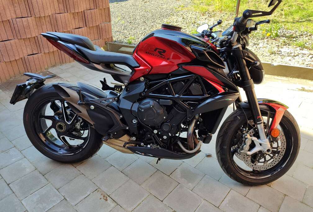 Brutale 800 RR