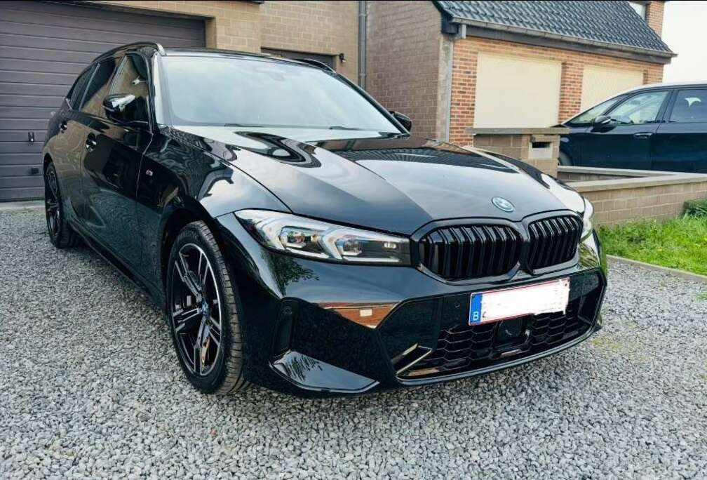 BMW Touring 320eXAS PHEV