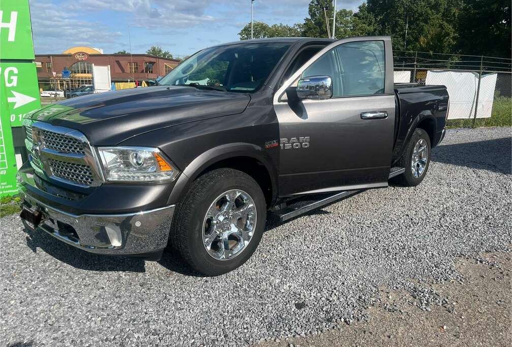 Quad Cab Laramie