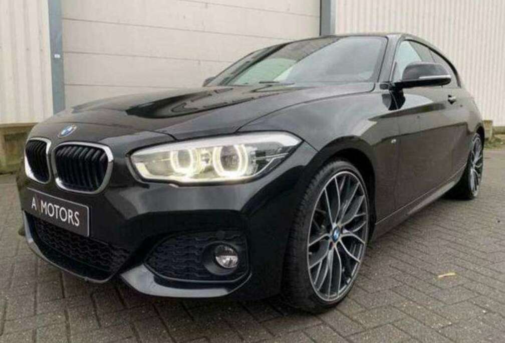 BMW 116d Sport Line M pakket