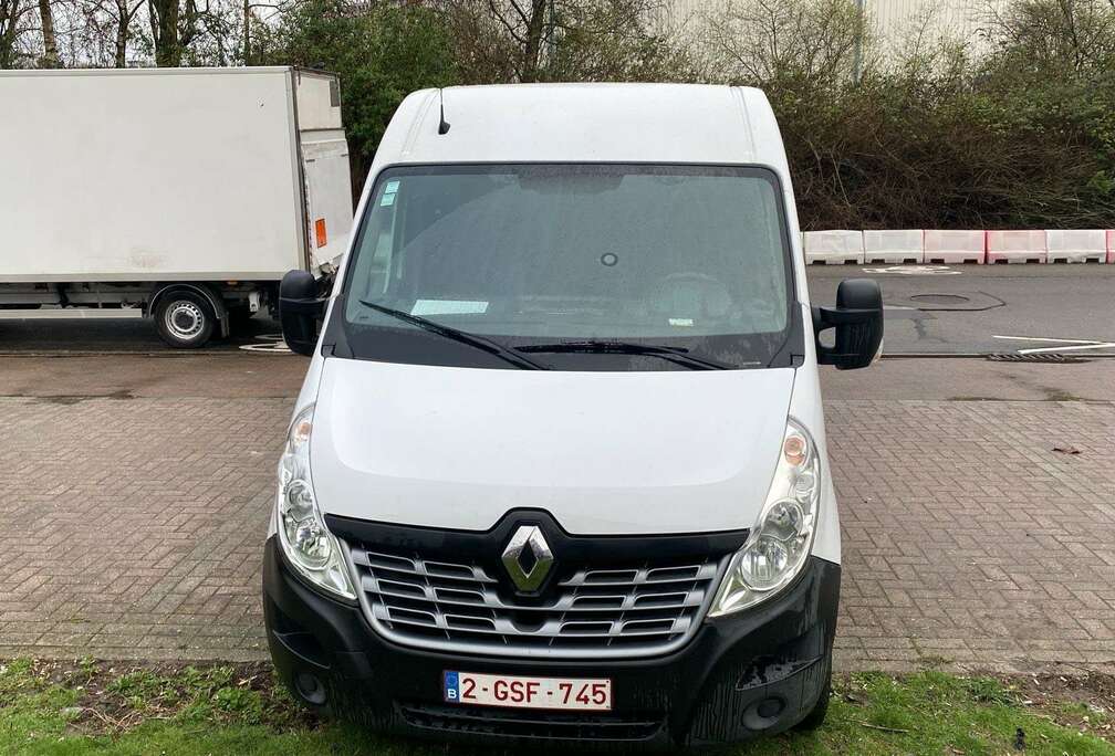 Renault 2.3 dCi 35 L3H2