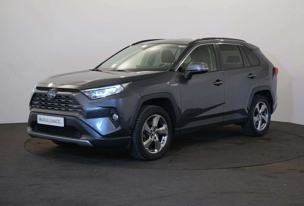 Toyota Dynamic 2.5i Jantes18\'CarPlayIGpsattelage