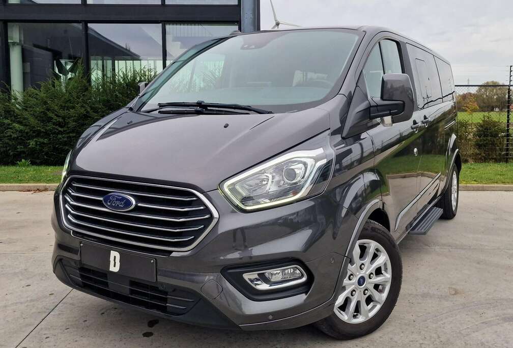Ford Tourneo Custom 320 L2H1 Titanium S/S/Trekhaak/Navi