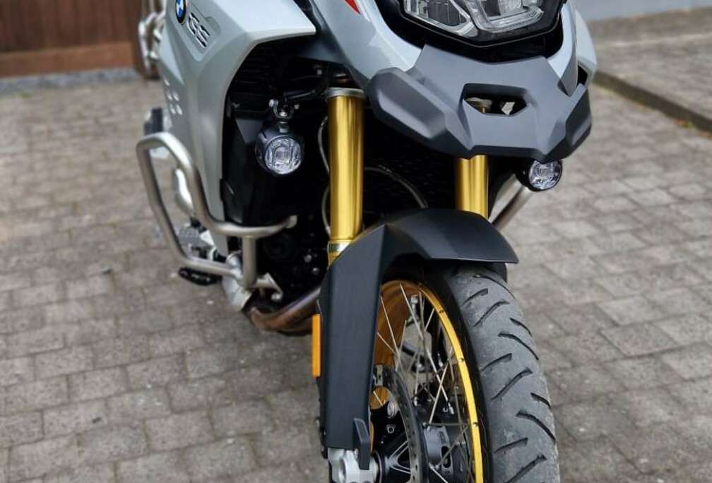 BMW Adventure