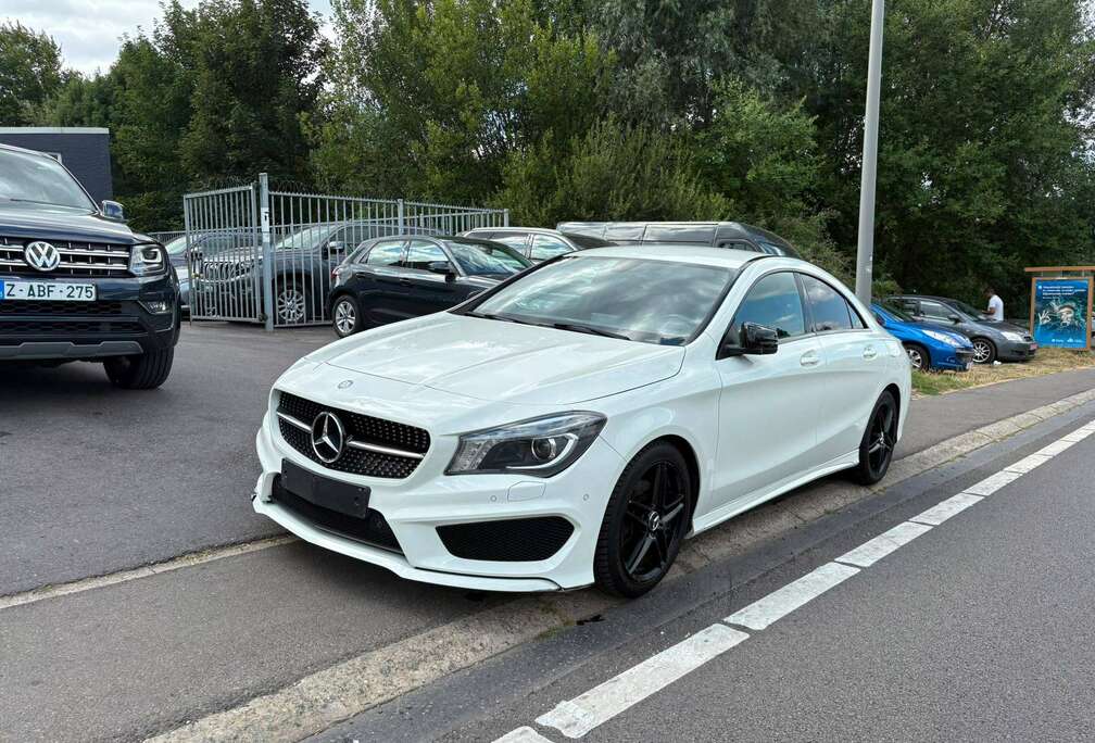 Mercedes-Benz CLA 180/Pack Amg/Essence/Benzine