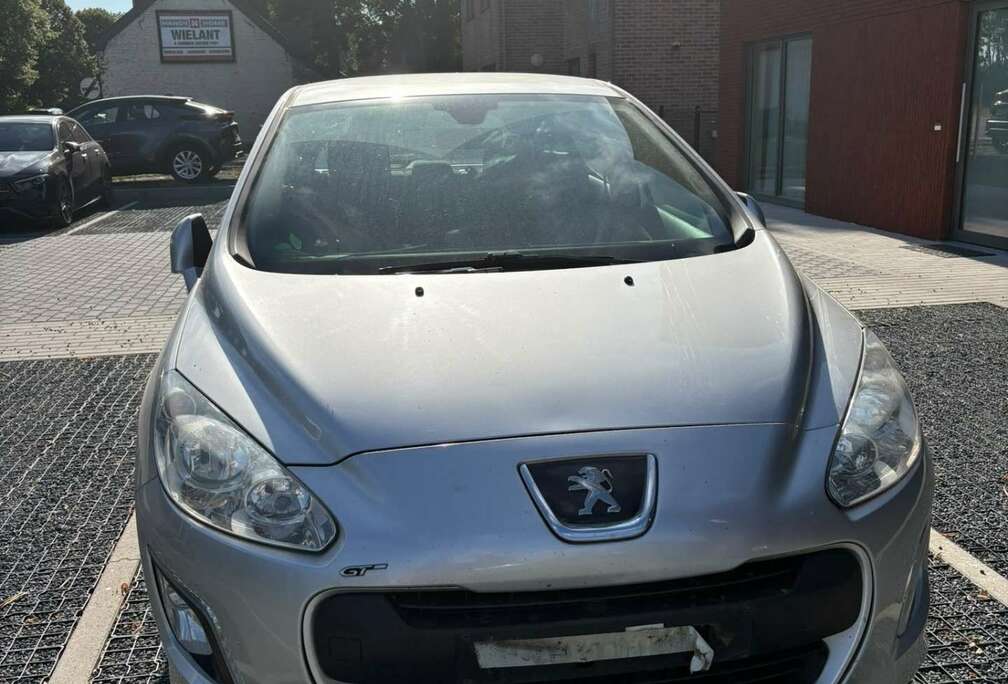 Peugeot 1.4i Access