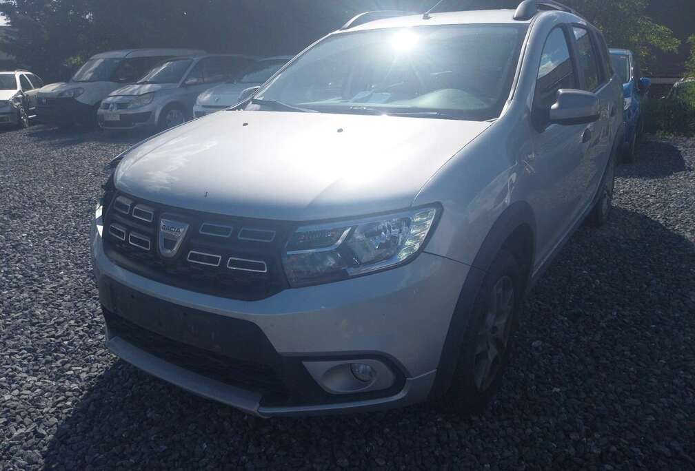 Dacia MCV 0.9 TCe Stepway / Dégât de Carrosserie