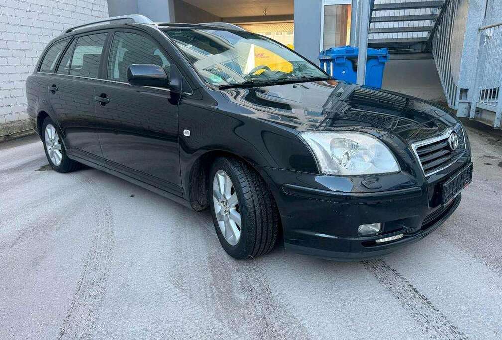 Toyota 2.0i VVT-i 16v D4 Linea Luna