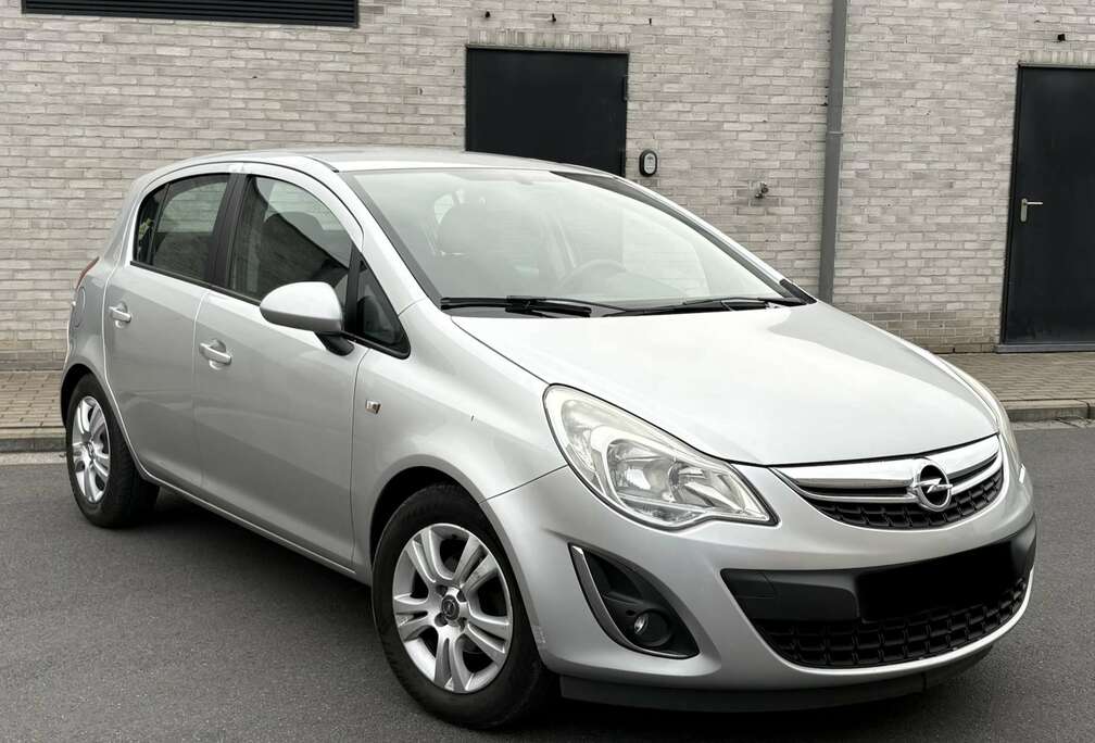 Opel D 1.3 CDTi Prête  Immatriculée