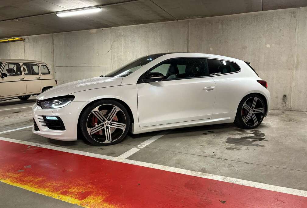 Volkswagen 2.0 TSI R-Line DSG