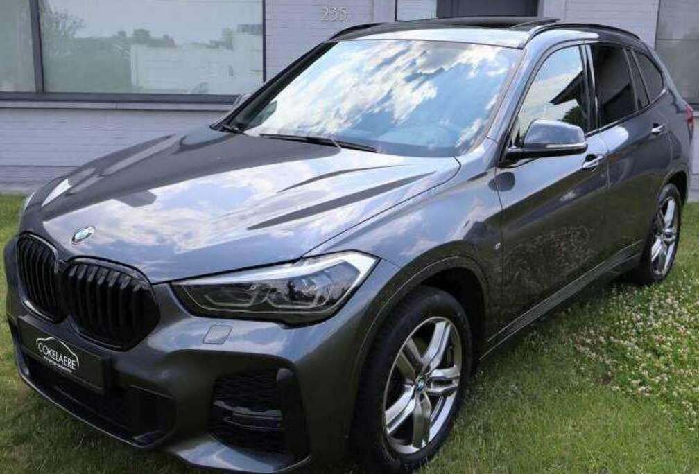 BMW X1 sDrive 18iA M-Sport PanoDak/Leder/Navi/LED/Trekhaak/18\