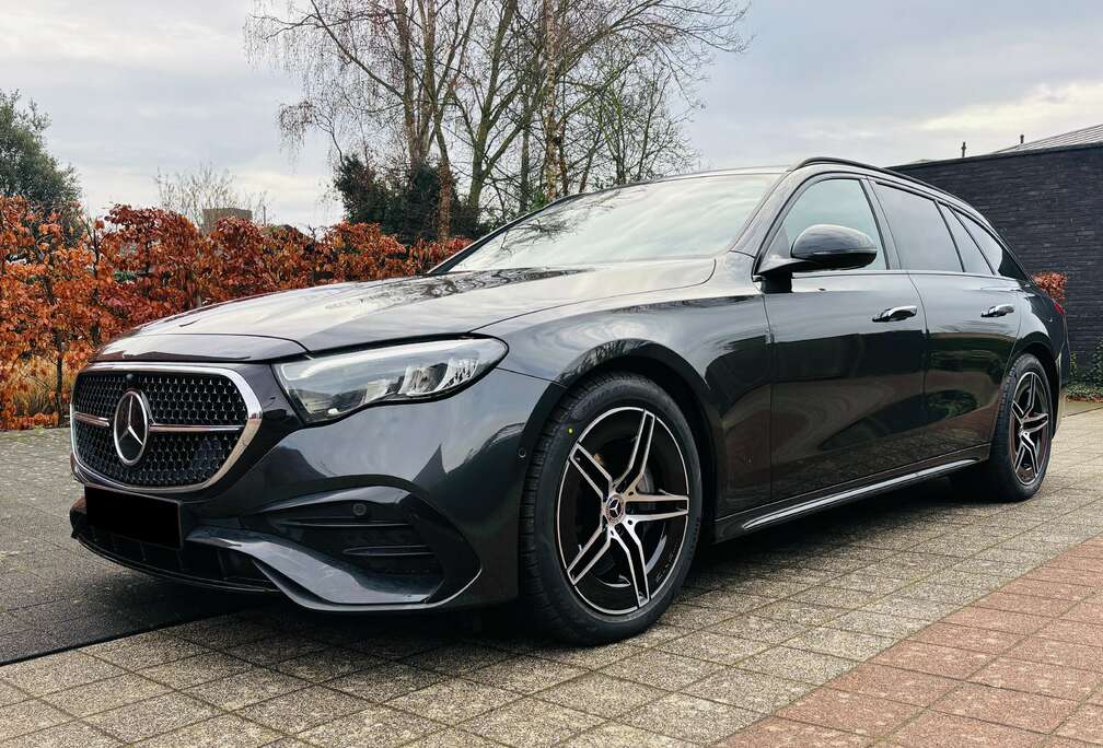 Mercedes-Benz 300e T 9G-TRONIC AMG Pack - Hyperscreen