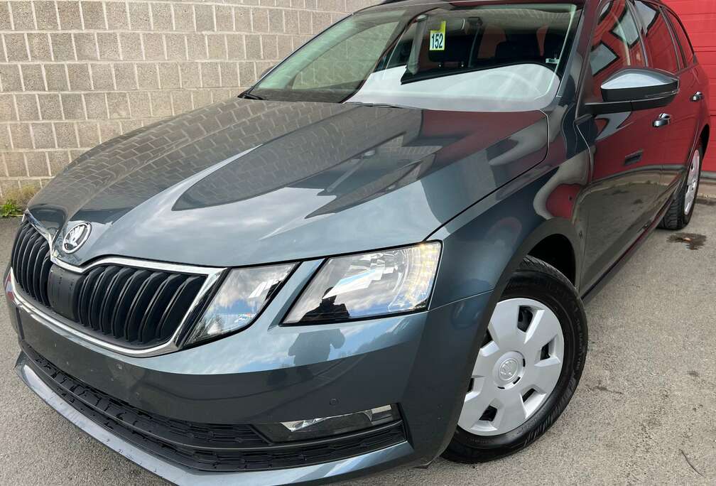 Skoda SW 1.0 TSI Active + NAVI + CAR-PASS + CLIM