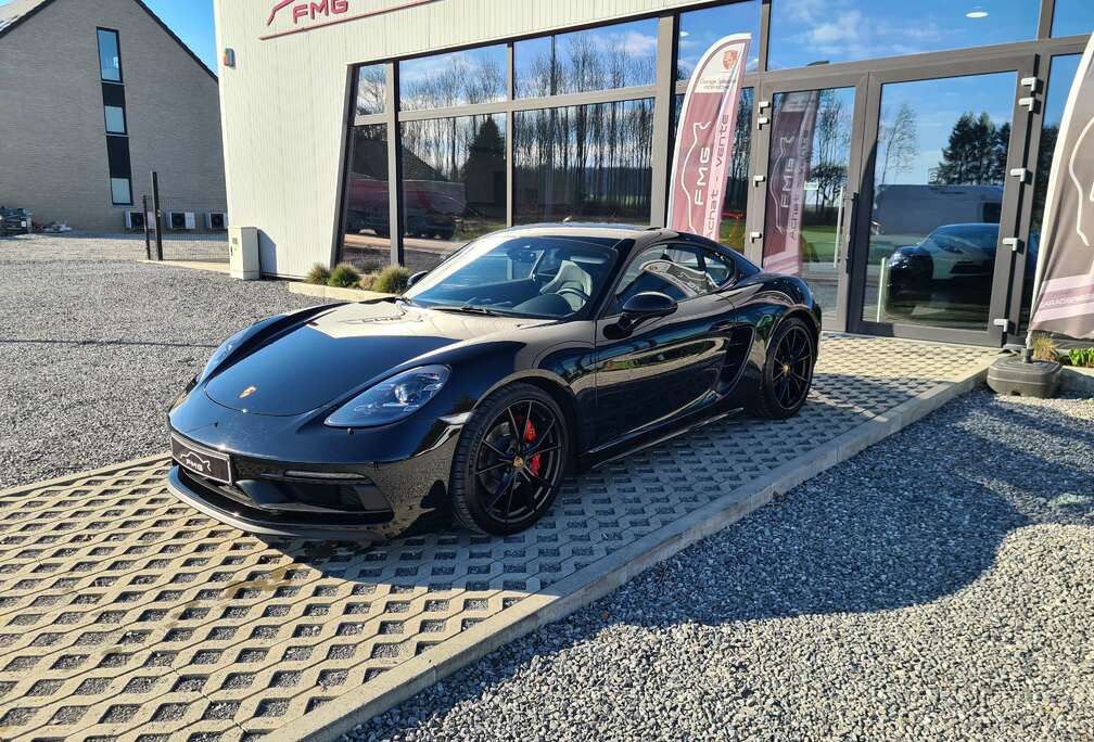 Porsche *** Cayman 2.5 Turbo GTS PDK , first paint ***