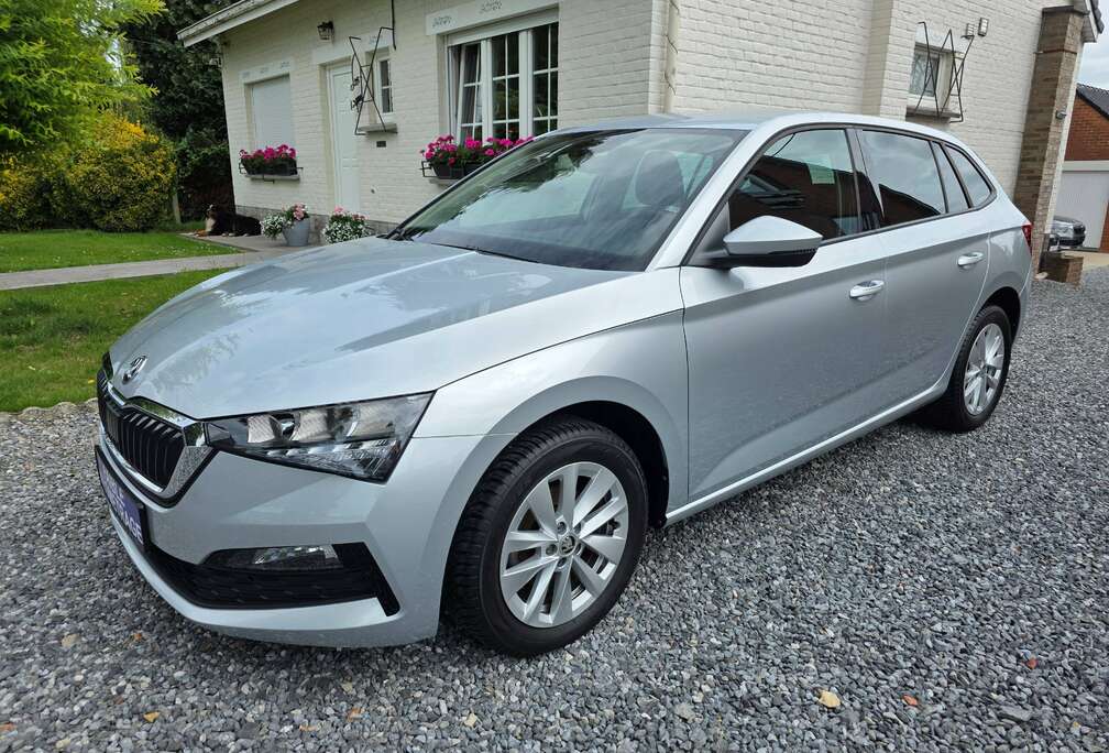 Skoda **1.5TSI/150CH/DSG/CARPLAY/CLIM/GARANTIE 12 MOIS**