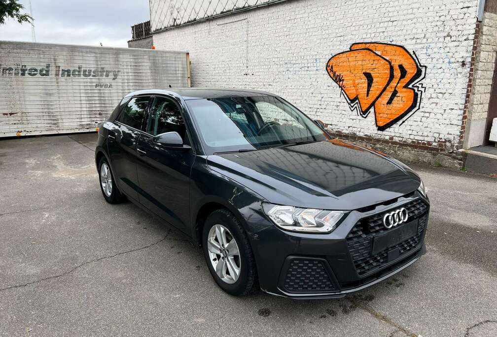 Audi Sportback 25 TFSI Advanced